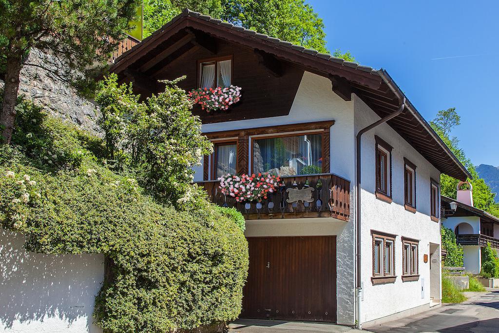 Апартаменты Haus Bader Миттенвальд