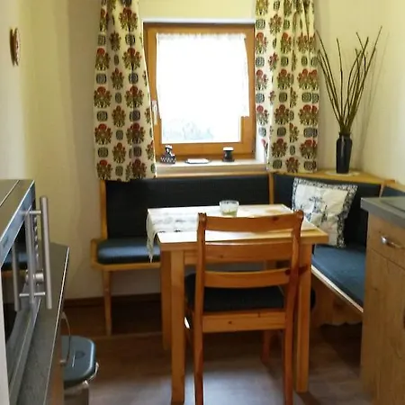 Ferienwohnung Haus Bader Mittenwald Zimmer foto